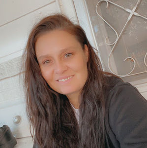 Meet your Posher, Chrystal leigh